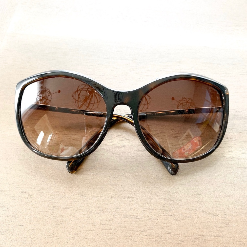 Prada Pilot Sunglasses in Brown Tortoise Shell